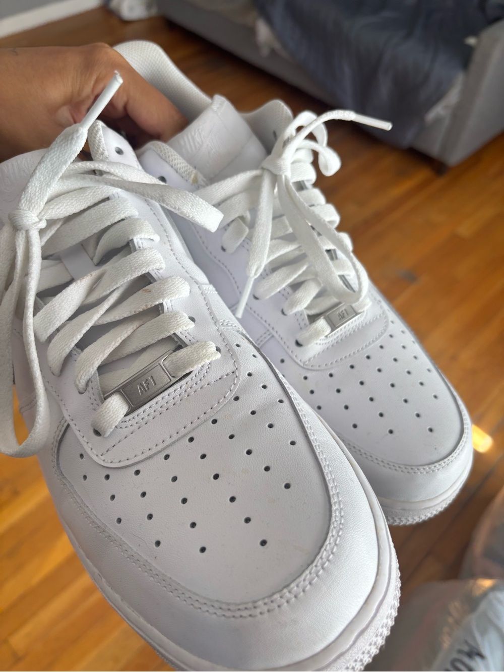 Nike Air Force Sneakers - White
Nike Air Force 1 '07 - Picture 5 of 7